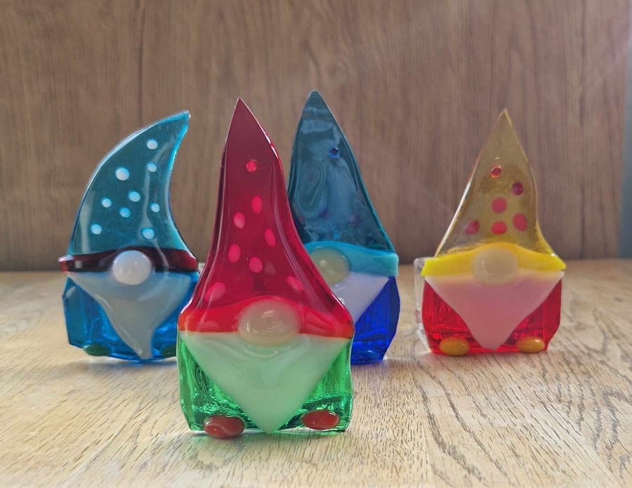 Fused glass Gonk tealight holder