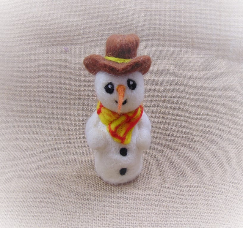 Cute Snowman Gift, Snowman Figurine, Christmas Snowman Decor, Winter Decoration