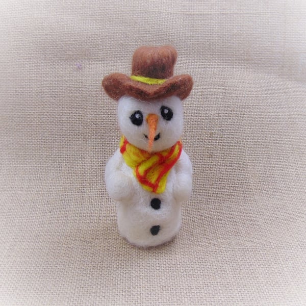 Cute Snowman Gift, Snowman Figurine, Christmas Snowman Decor, Winter Decoration