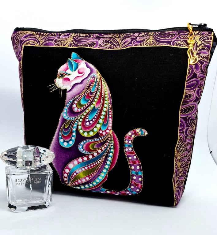Cat toiletry bag 35MF