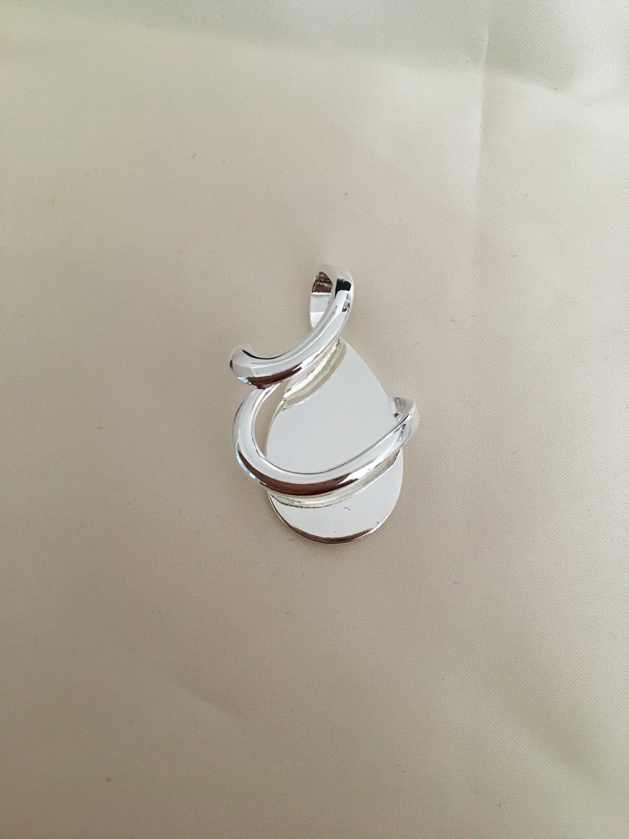 Teardrop Wave Pendant Setting - S20