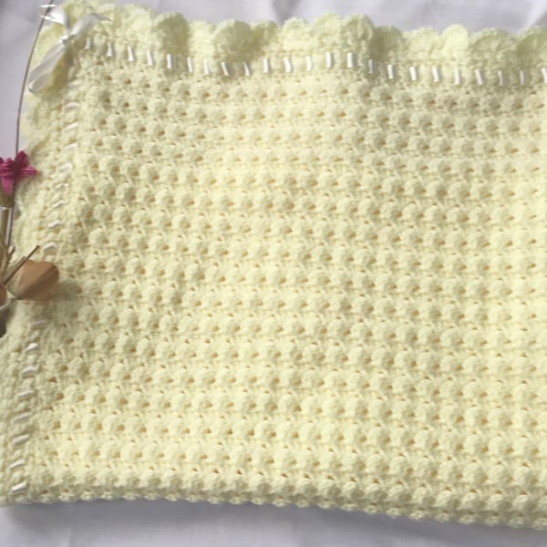 Textured yellow  baby blanket 