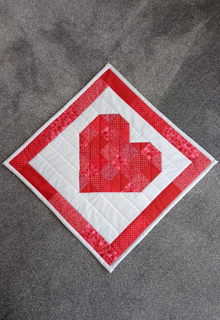 Red Heart Quilted Table Topper, 21ins x 21ns, Handmade 