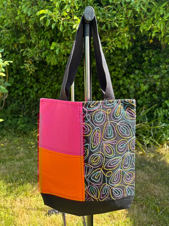 Patchwork embroidery bag