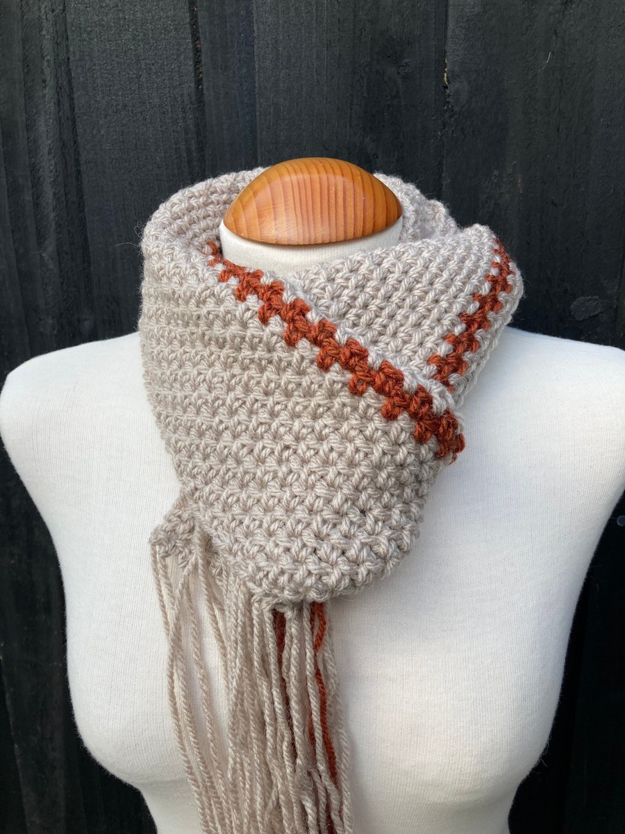Hand crafted weaving effect Autumn scarf 