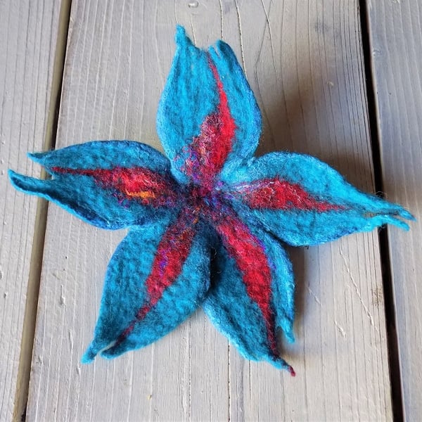 Felted flower brooch: merino wool and silk in bright teal and red