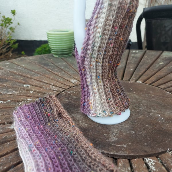Ribbed Fingerless Gloves for Women