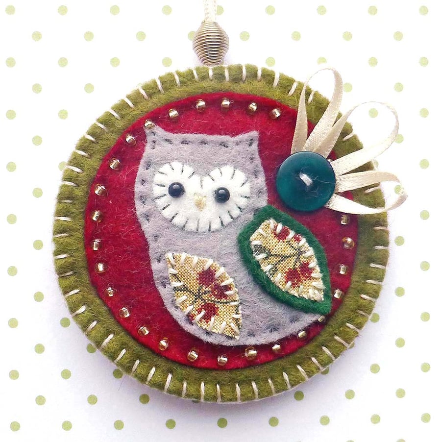 Christmas Decoration...Felt Owl Hanging Decoration