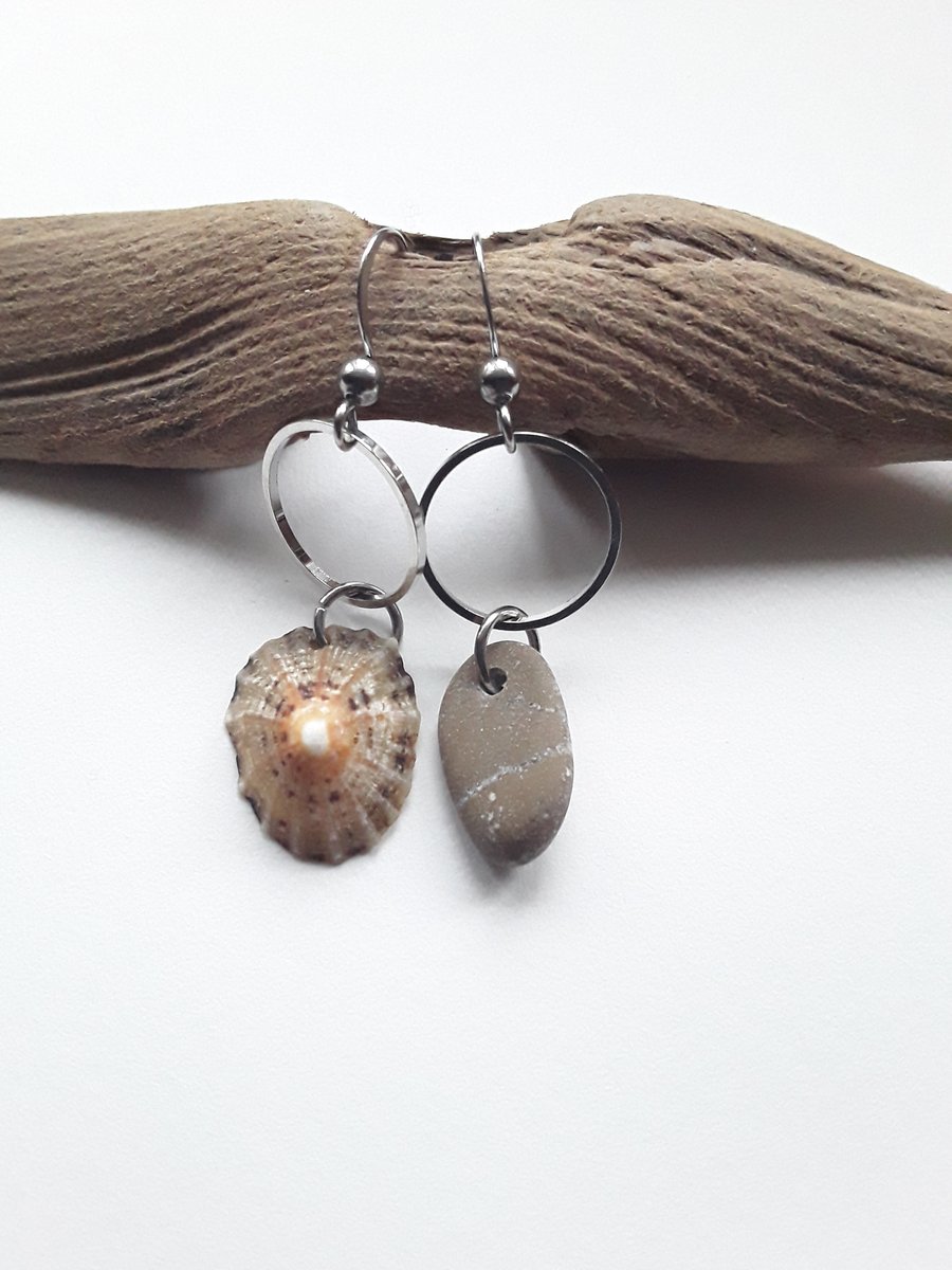 Shell & Pebble Earrings 