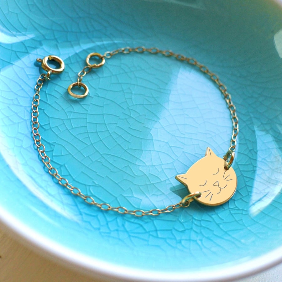 Personalised Gold Little Cat Face Bracelet, gift for cat lovers, cat bracelet