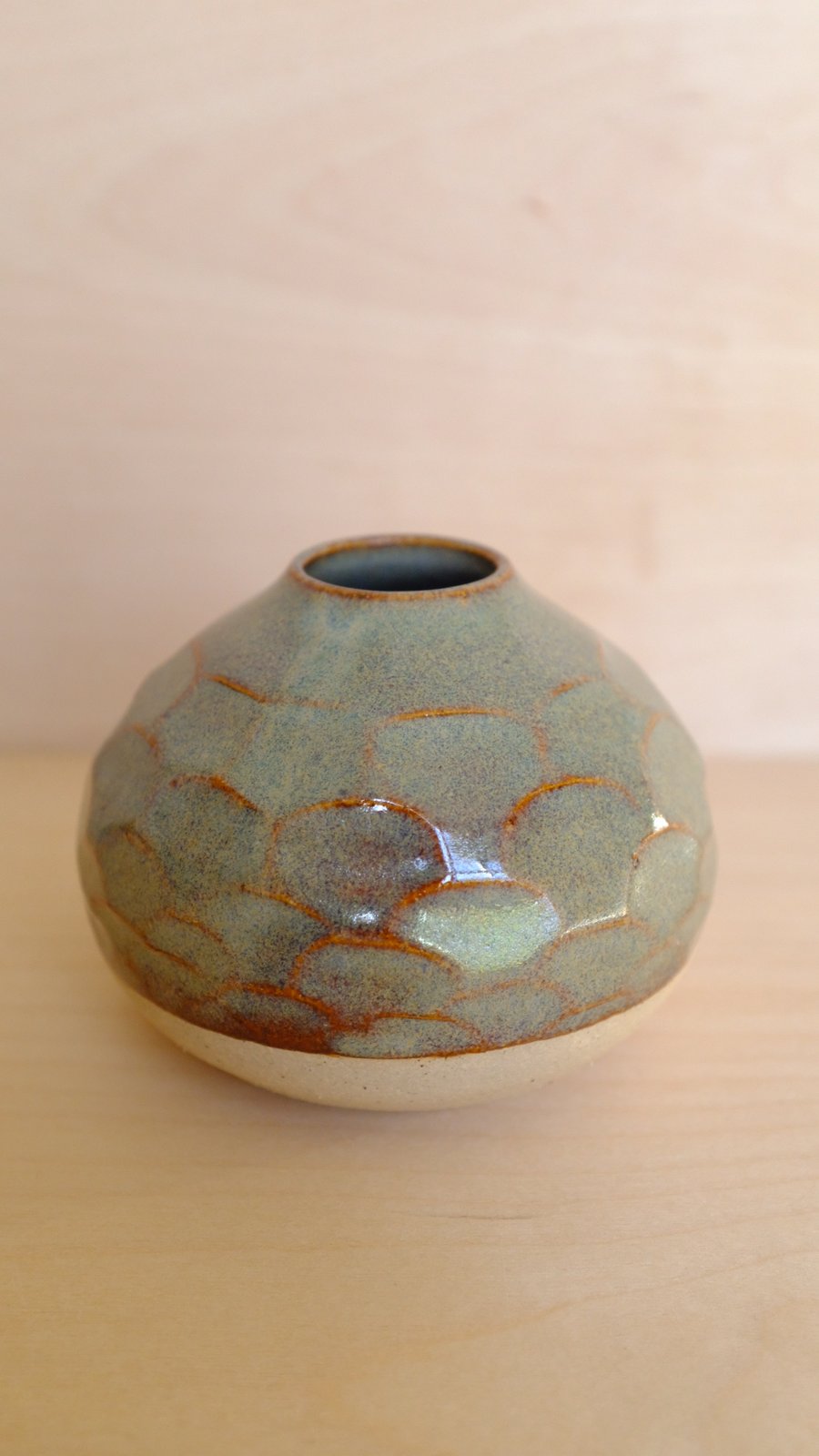 CHTNT Rock vase I