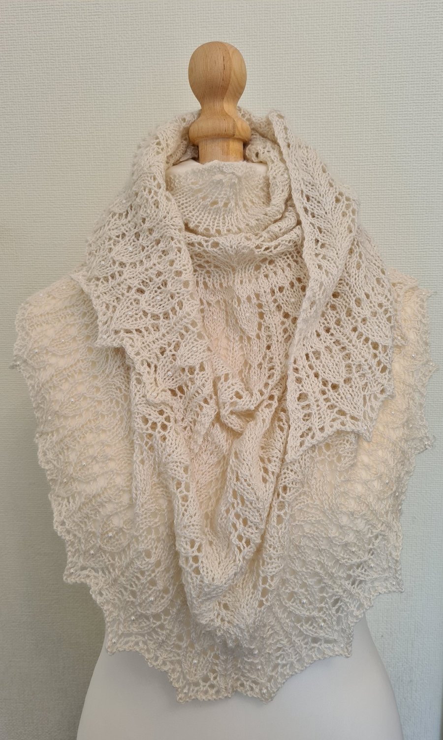 Luxurious handknitted lace shawl with hearts and Ivory Pearl glass beads
