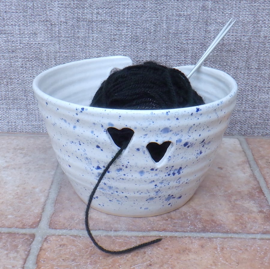 Yarn bowl knitting or crochet wool hand thrown heart pottery ceramic 