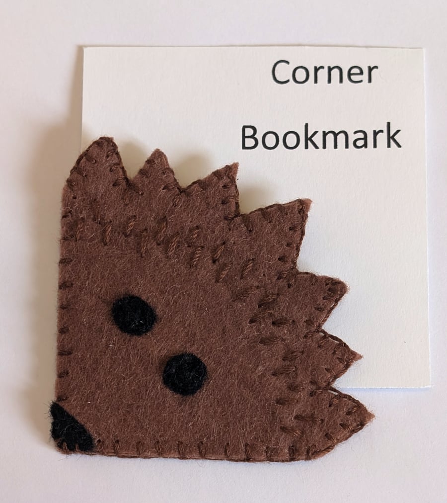 Handmade handsewn felt corner bookmark - hedgehog