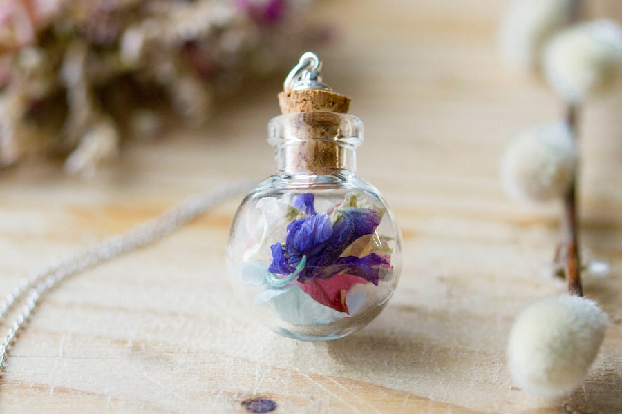 Pressed Wildflower Glass Globe Necklace Just Petals Botanical Jewelry Wildflower