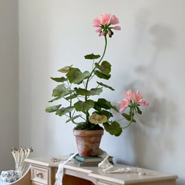 Large Pink Paper Geranium for Mother's Day Gifts