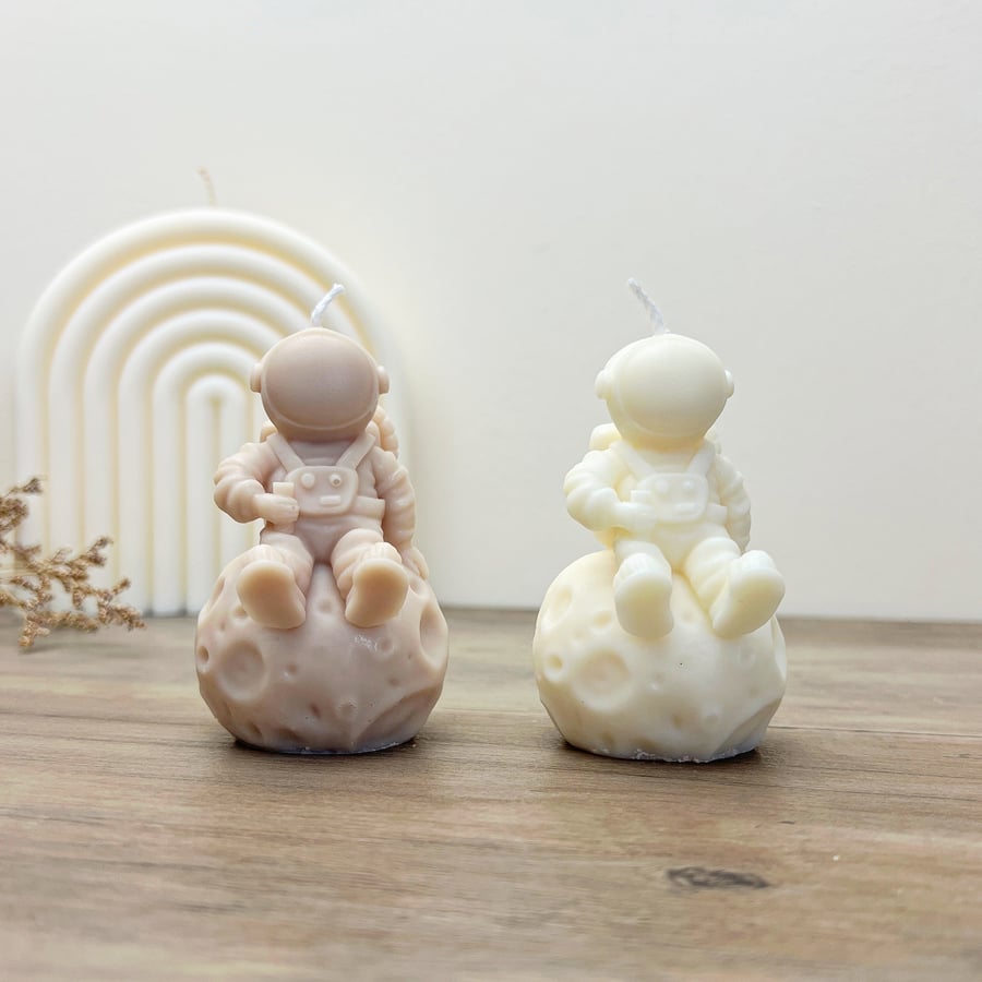 Spaceman Candle with Moon - Astronaut Space Candle