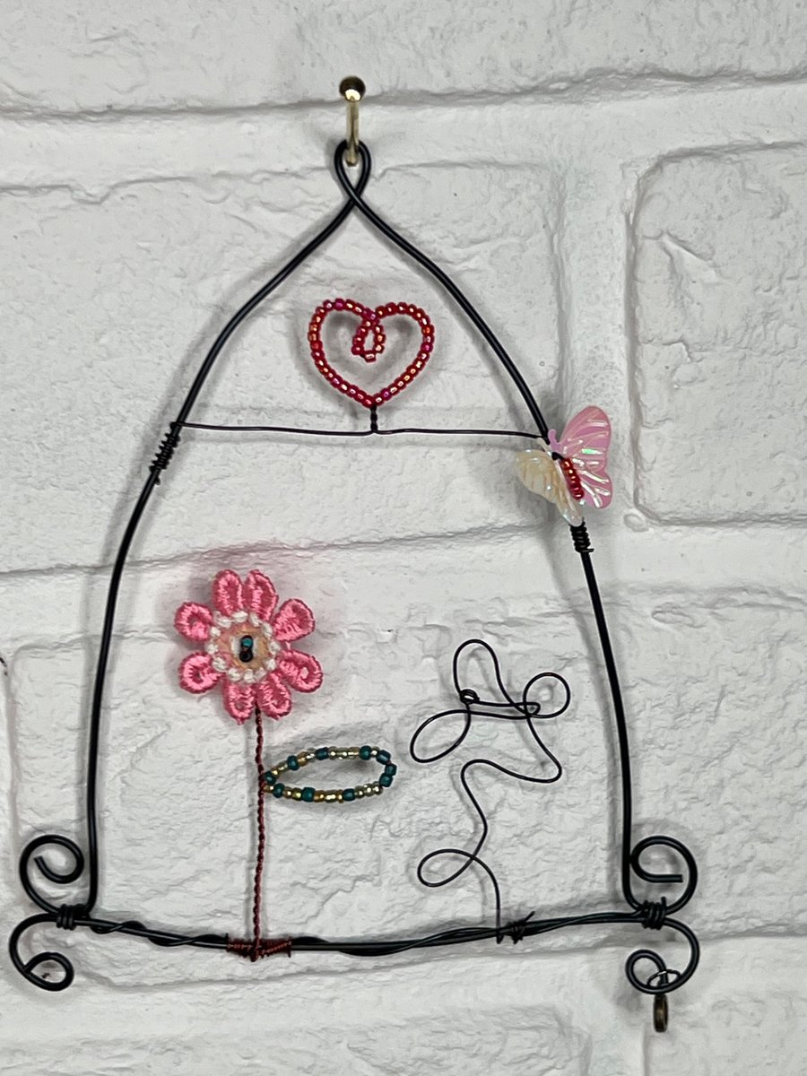 Hanging Window Frame Bloom Pink Letterbox Gift