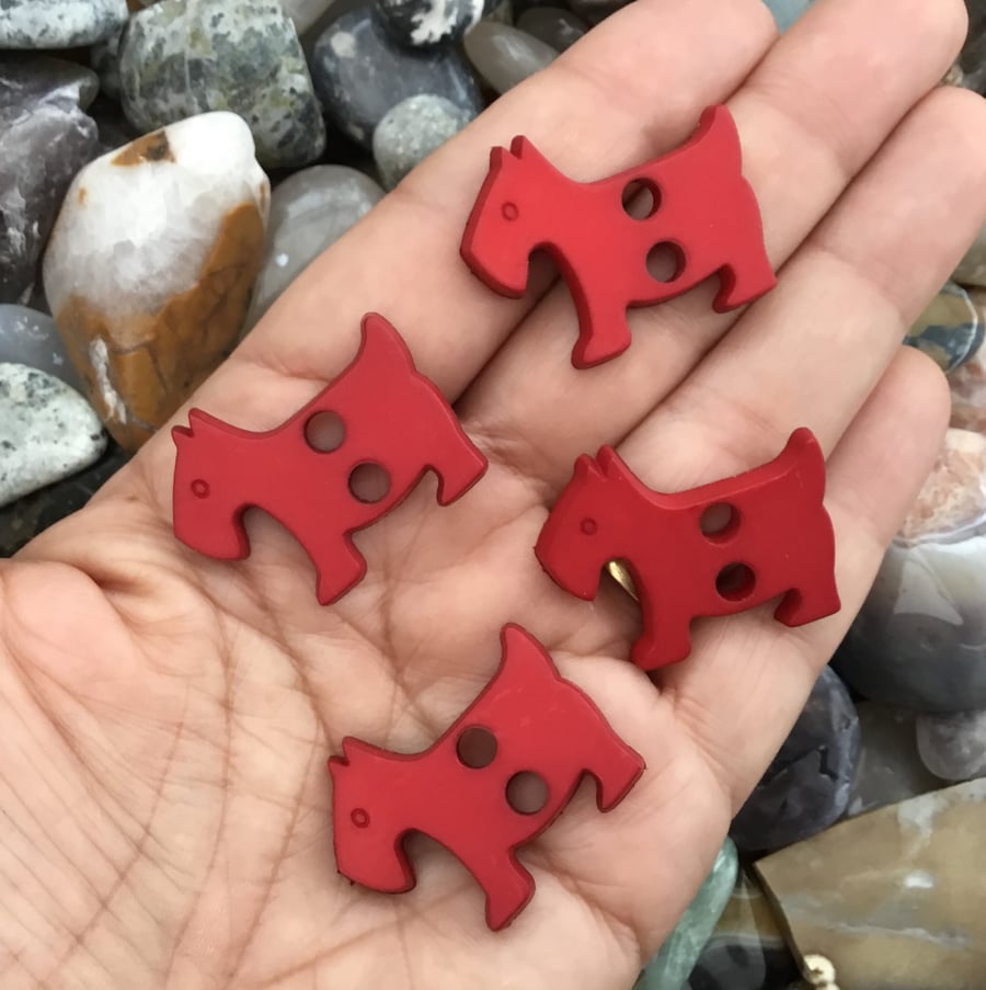 Set of 4 Red Scottie Dog Buttons! Folksy