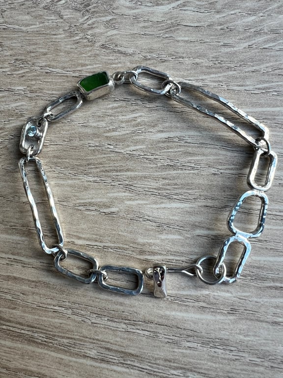 Vitamin Sea bracelet with green Sussex sea glass bean