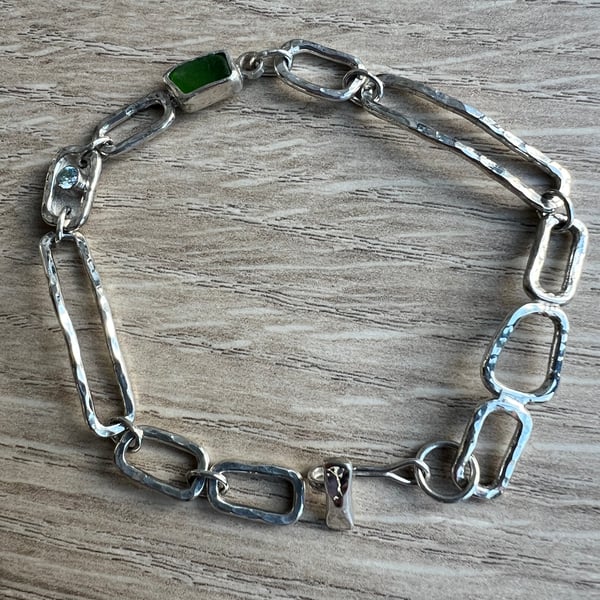 Vitamin Sea bracelet with green Sussex sea glass bean