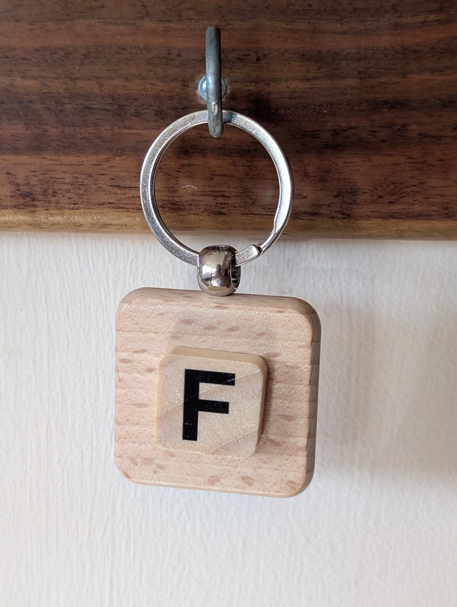 Alphabet letter tile wooden keyring - bagcharm - F