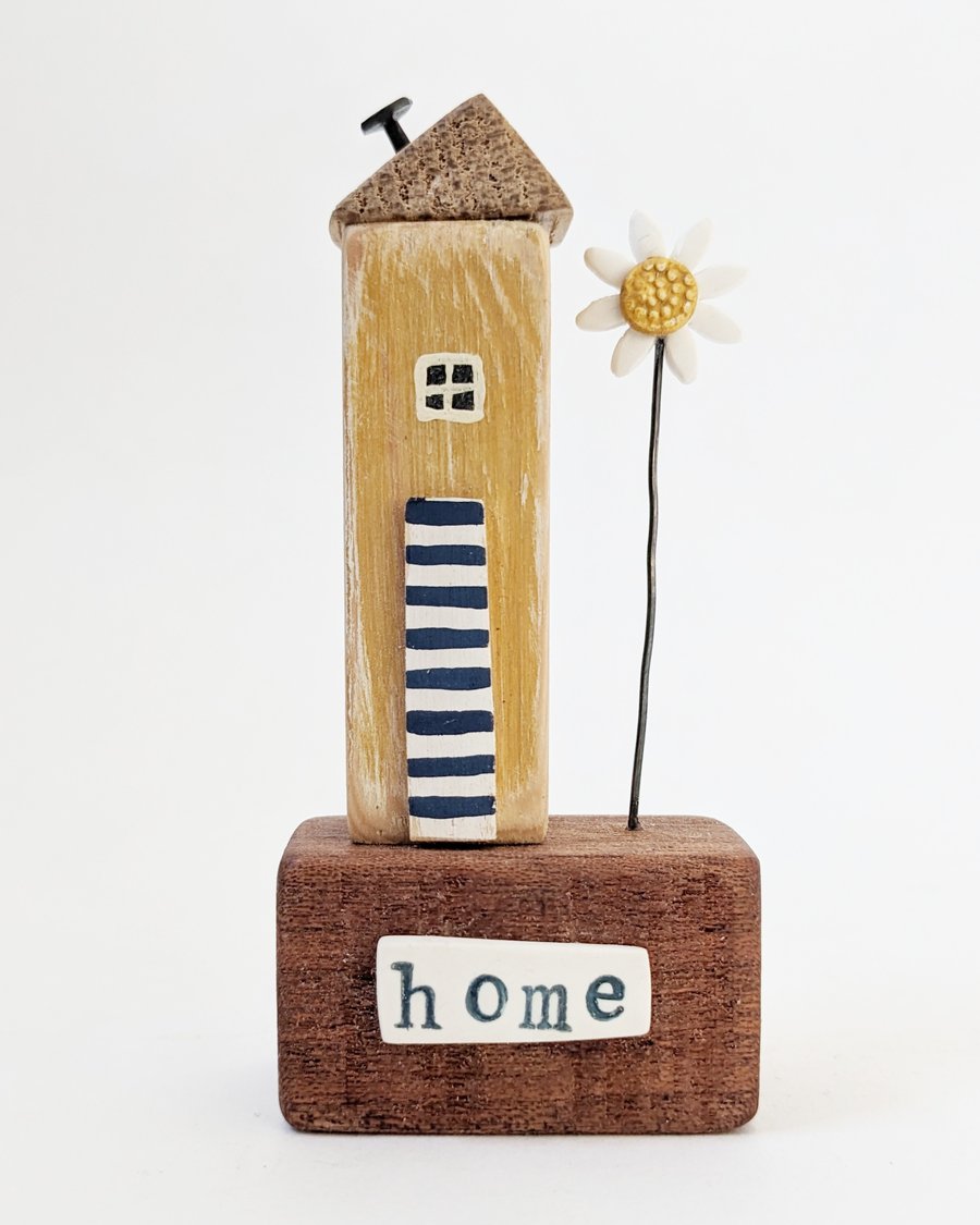 Little Wooden Hut with Clay Daisy Flower 'Home'