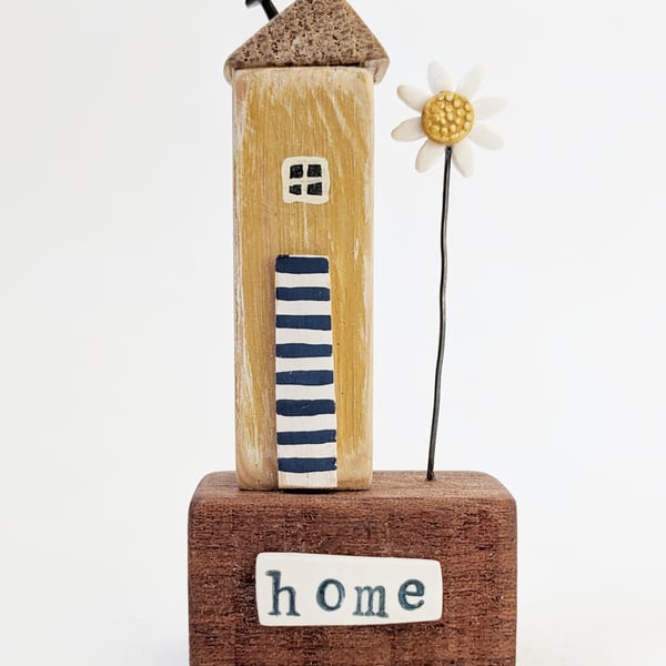 Little Wooden Hut with Clay Daisy Flower 'Home'