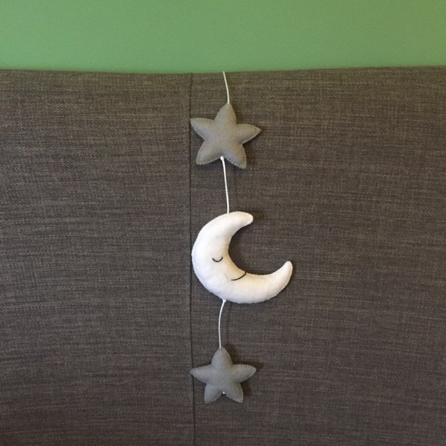 Star and moon wall hanger