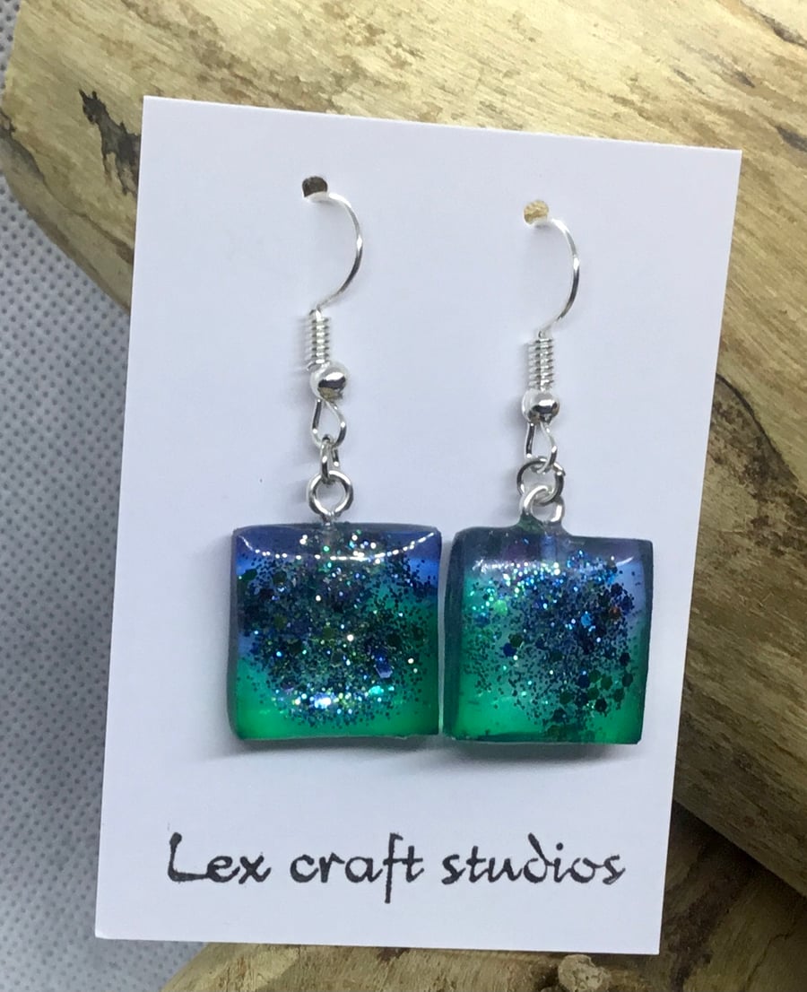 Blue and green  sparkle squares 