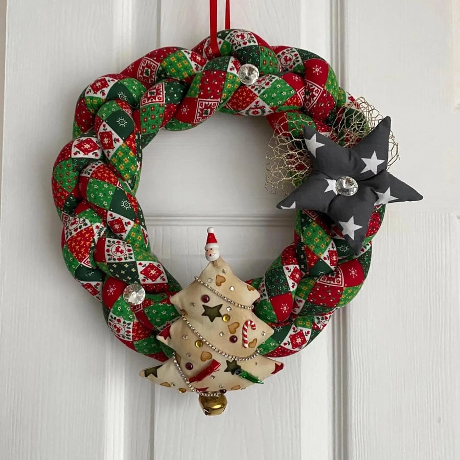 Handmade Christmas Fabric Wreath Door Decoration Holiday Wall Hanging