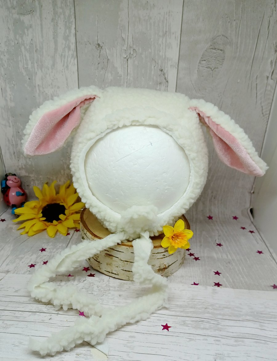 Easter Lamb Bonnet Photo prop,baby lamb hat,baby lamb hat,baby easter hat,spring
