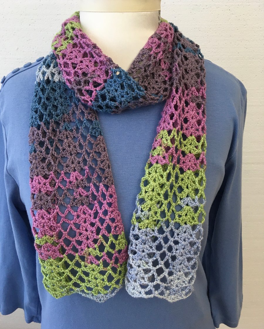 Delicate multicoloured crochet scarf