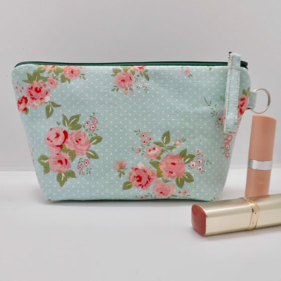Make up bag in blue roses print fabric   