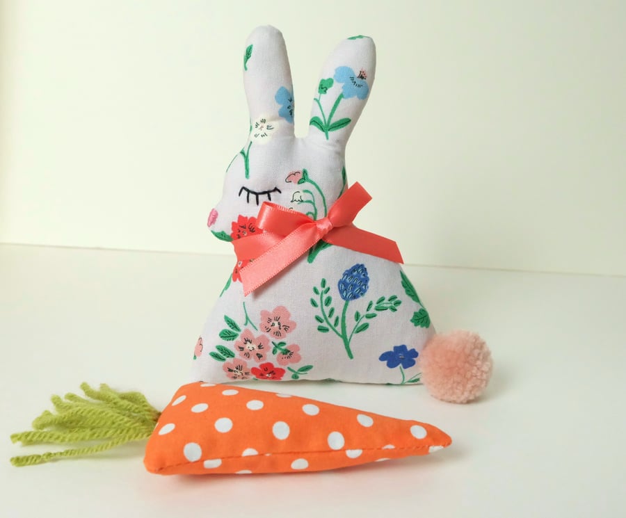 Lavender Bunny Rabbit Sachet with Juicy Lavender Bag Carrot