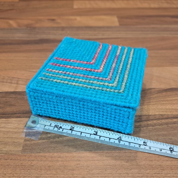 Container with lid for small desk items - light blue with contrasting stripes 
