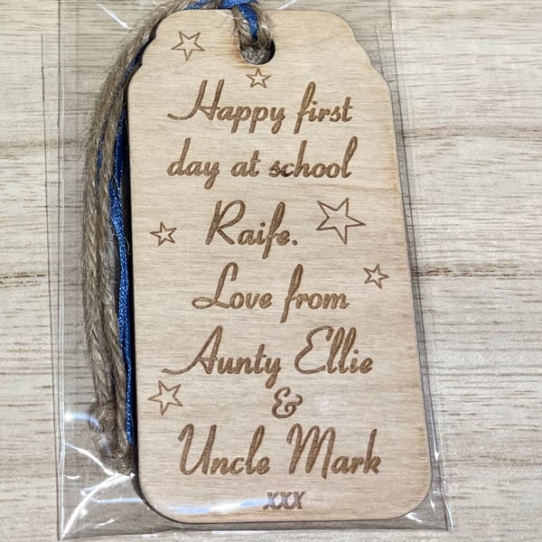 Wooden engraved personalised gift tag
