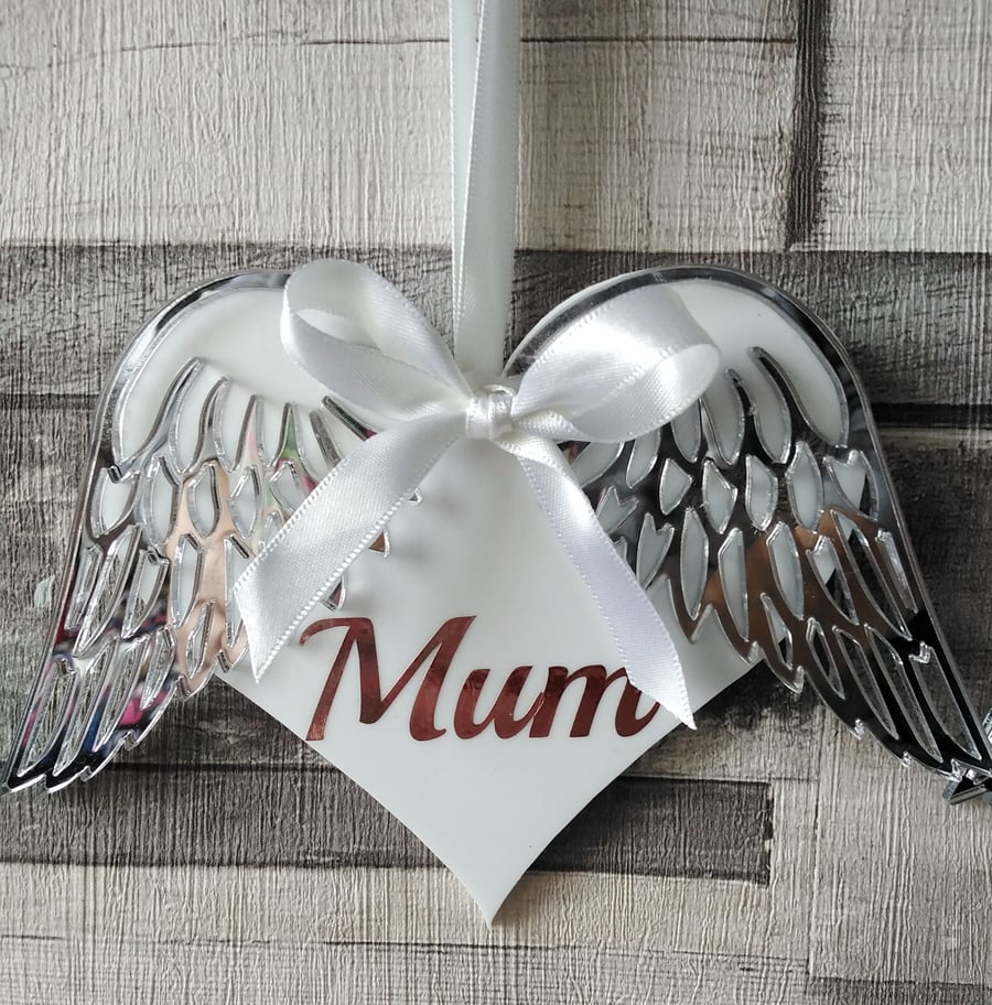 Memorial gift, Angel wings & heart hanger, personalised mum, nan, dad, name, 