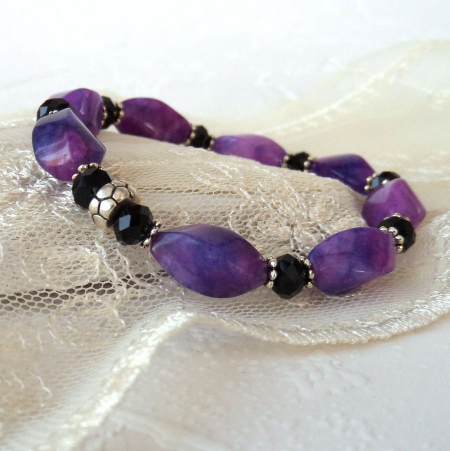 Purple jasper and black crystal stretchy bracelet