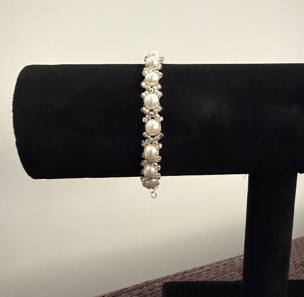 XOXO Pearl Bracelet