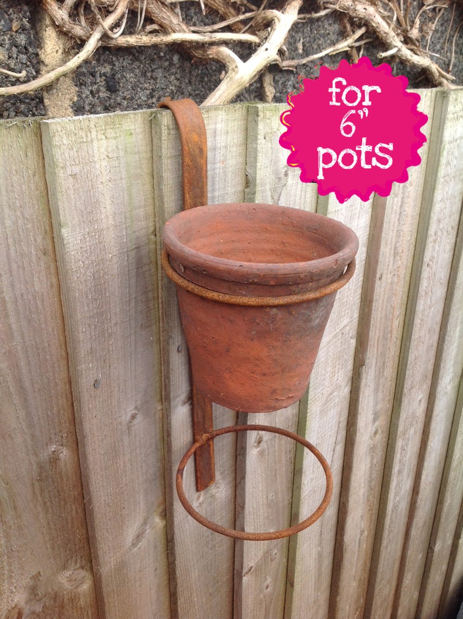 Fence Hanger Double Pot Ring