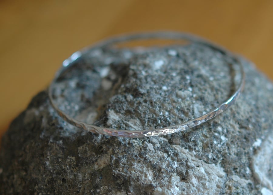 Hammered sterling silver stacking bangle,  B25