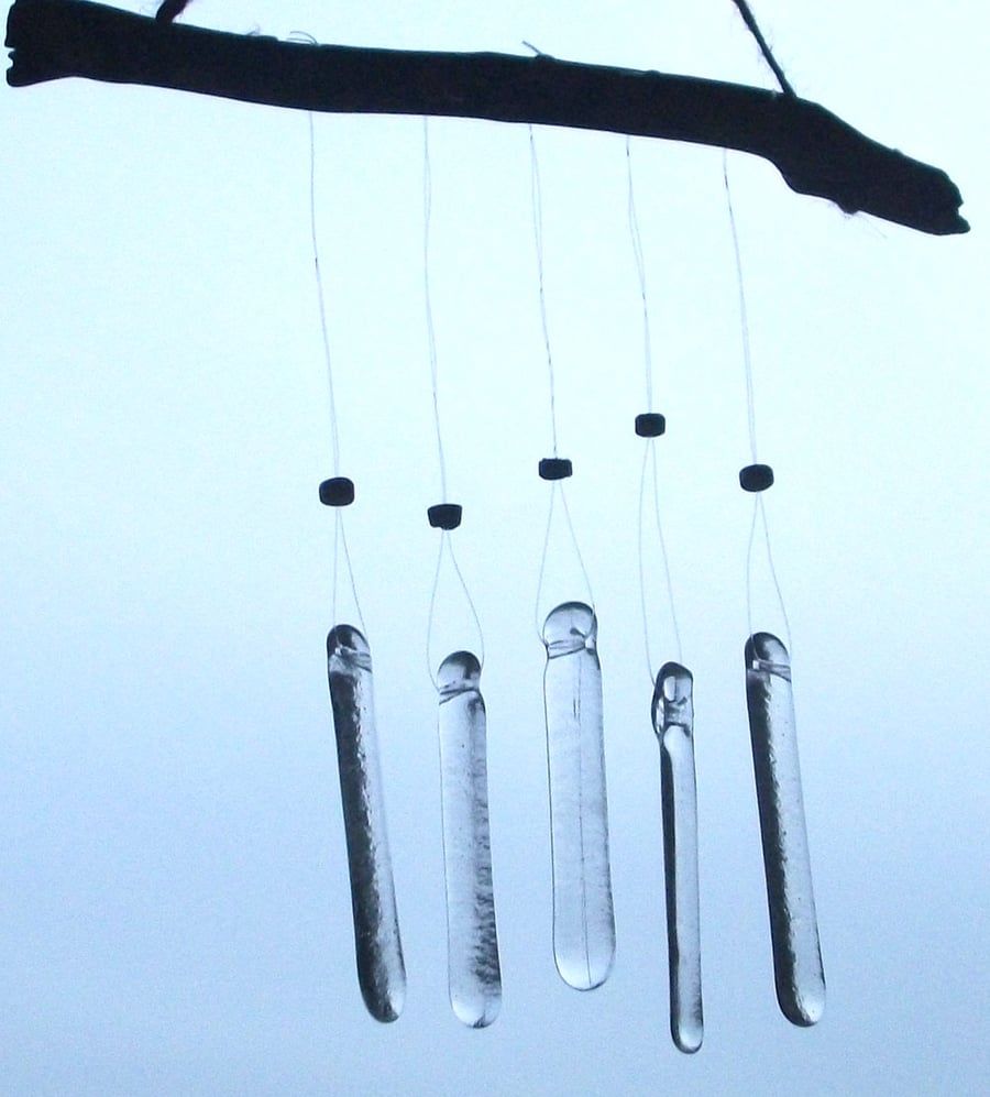 Glass icicle wind chimes