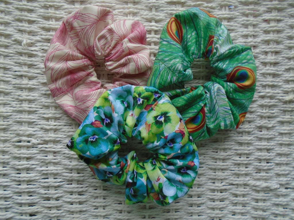 Pack of 3 Mixed Pretty Scrunchies Flowers Feathers Summer 