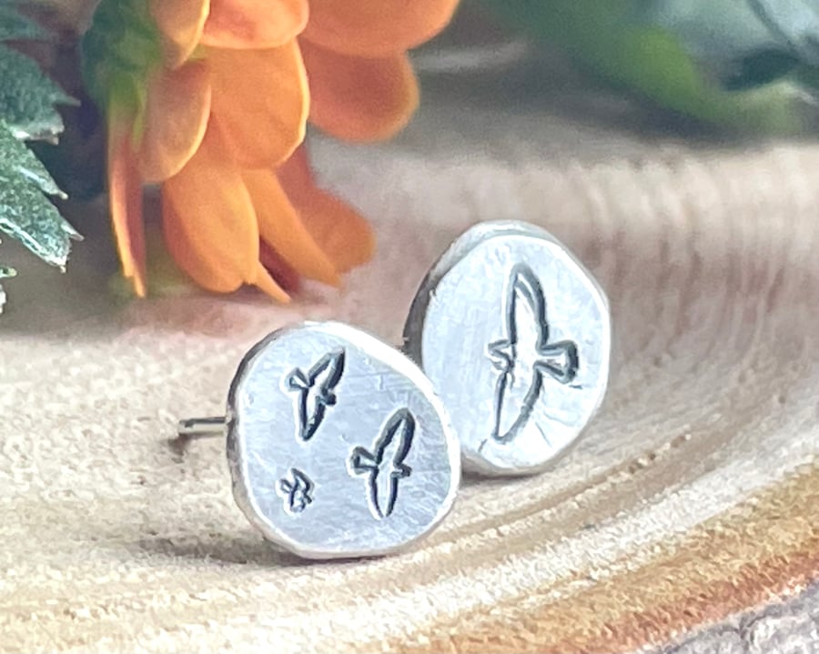 Bird print recycled silver pebble studs