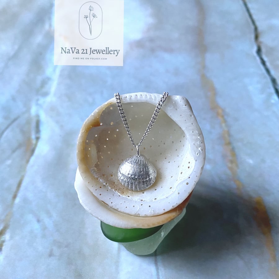 Silver cockle shell pendant - REF:SCS061221