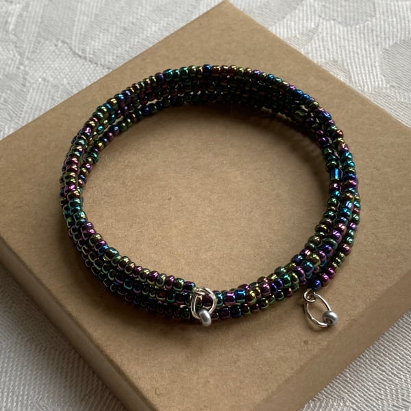 Peacock coloured memory wire bracelet 