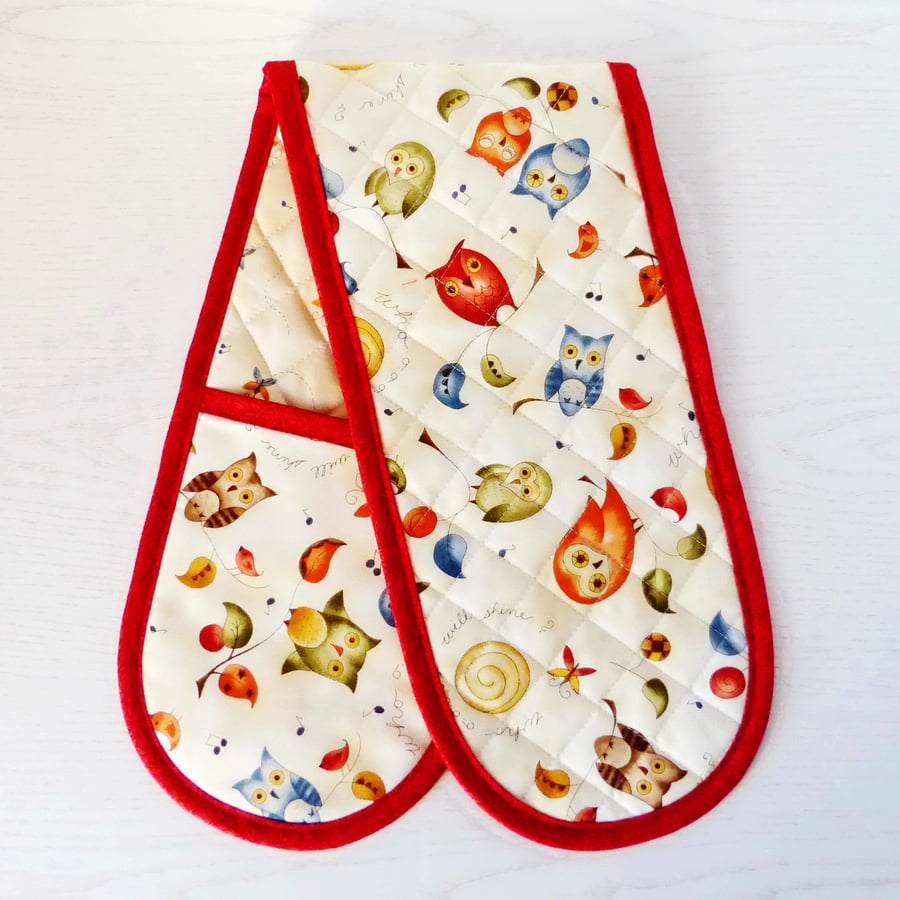 Owl oven Gloves. Quilted