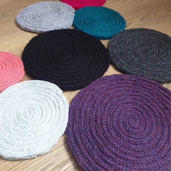 Hand-Knit Circle Geometric Fun Colourful Boho Textured Lounge Cat Mat