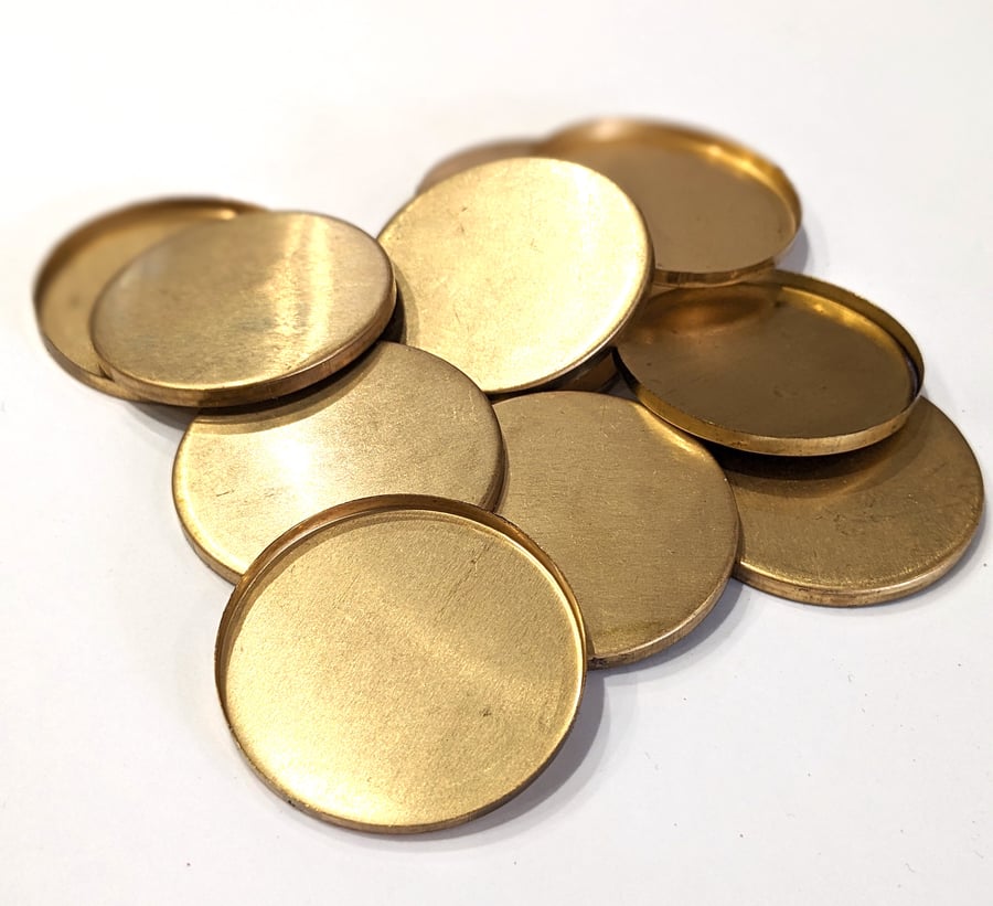 10x Circle Brass Stampings 40mm x 40mm, Jewellery Making, RB782